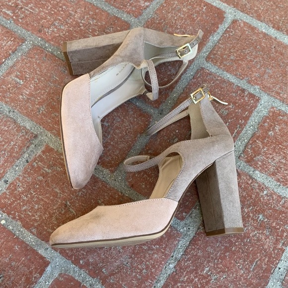 BCBG Heels two toned suede leather - Picture 5 of 6